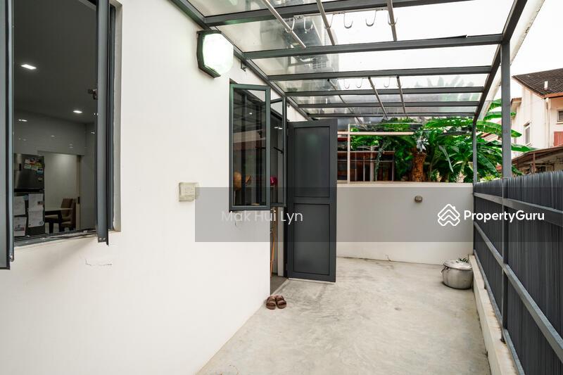 1km to Tao Nan! NS Facing! 2 Storey Inter-terrace in Telok Kurau!