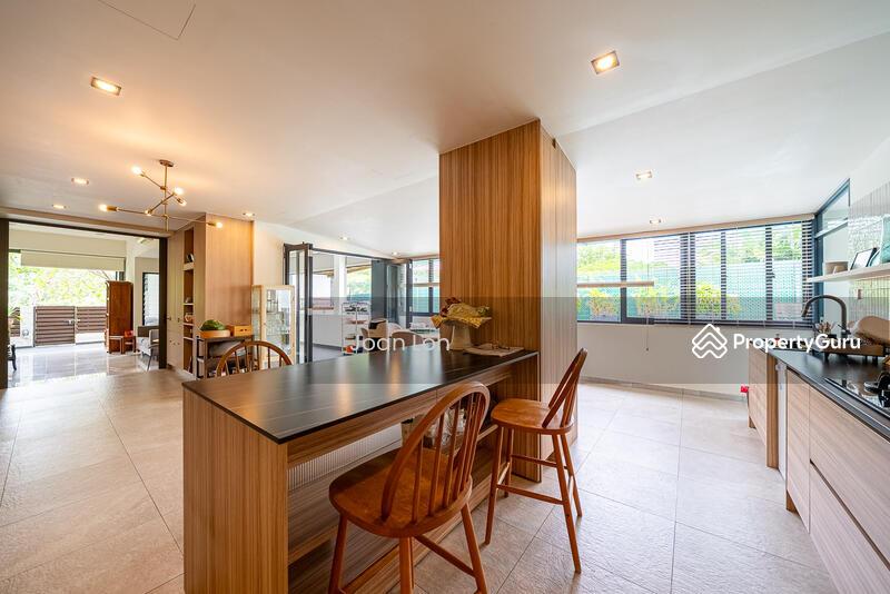 Prop-GPT: Detached: D17  $1200psf FH Detached Potential or Subdivide, Private Corner Plot