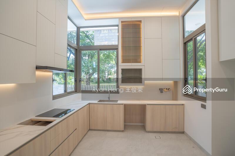 Semi-Detached for Sale: D15, 455228
