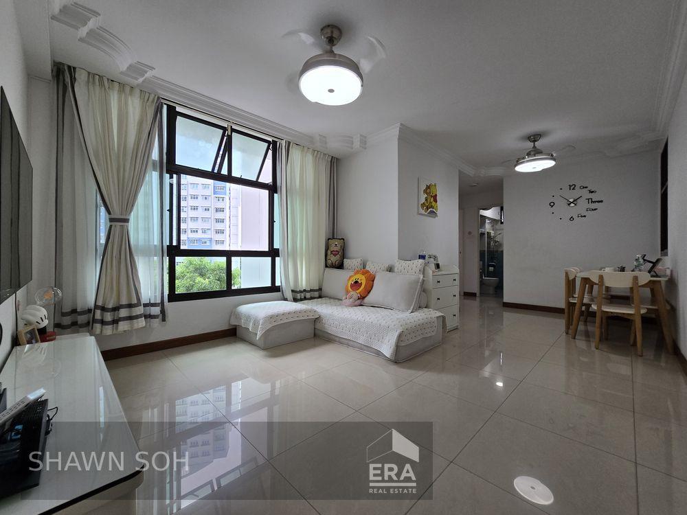 Prop-GPT: HDB - 3 room: D23  629 Senja Road
