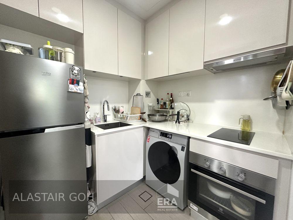 Condominium for Sale: Transit Road, Springleaf, D26, 778885
