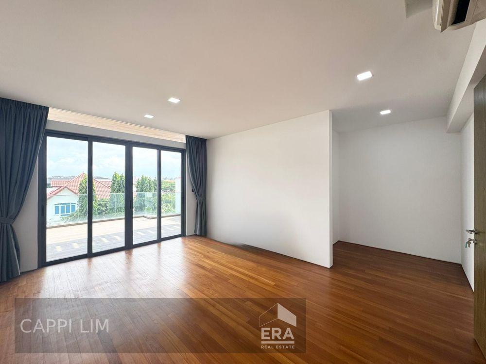 Semi-Detached for Sale: Coldstream Avenue, Siglap, D15, 459623