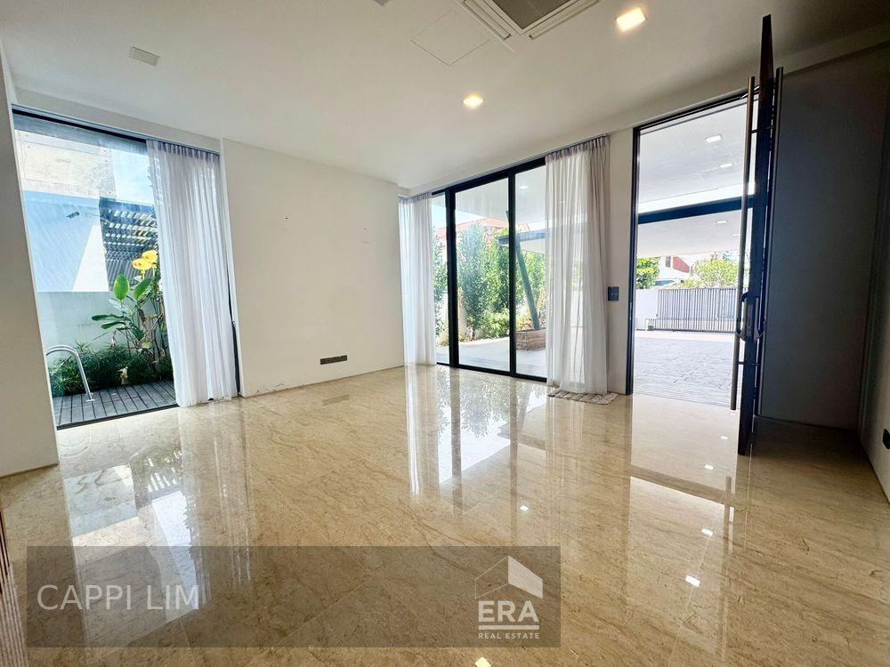 Semi-Detached for Sale: Coldstream Avenue, Siglap, D15, 459623