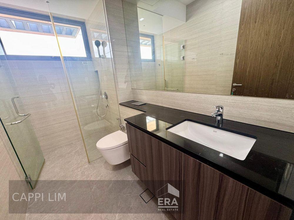 Semi-Detached for Sale: Coldstream Avenue, Siglap, D15, 459623