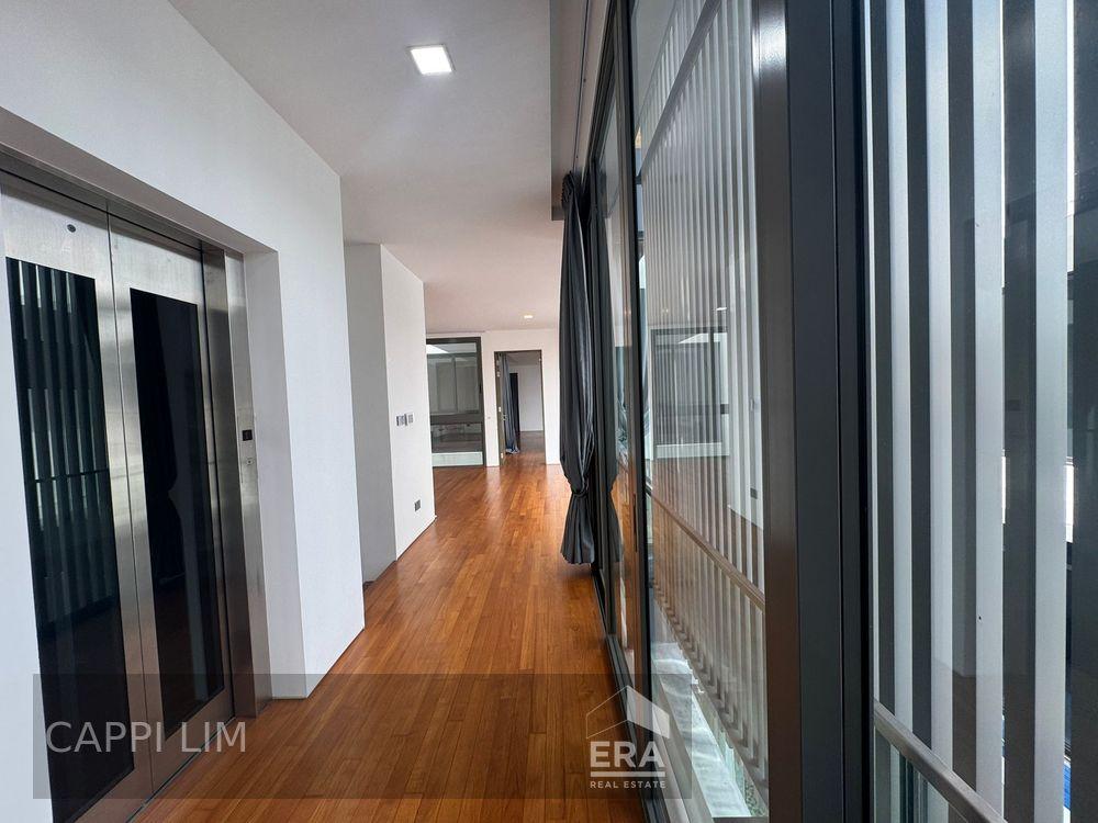 Semi-Detached for Sale: Coldstream Avenue, Siglap, D15, 459623
