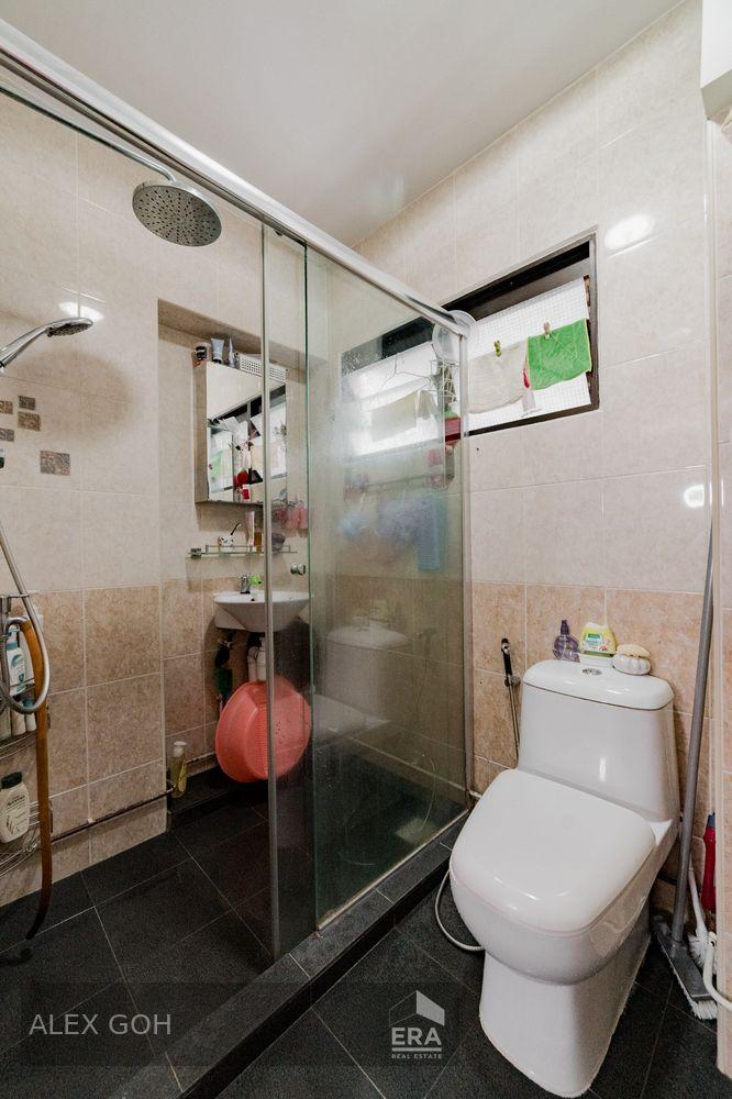 HDB - 4 room for Sale: Toh Guan Road, Jurong East, D22, 603285