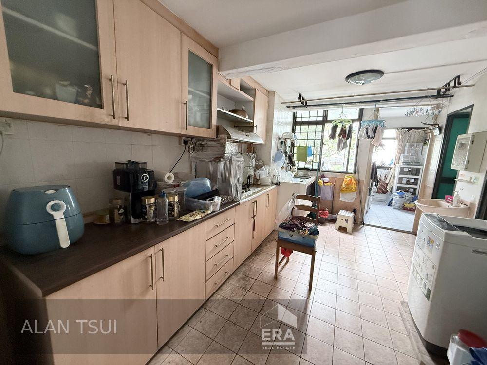Prop-GPT: HDB - 2 room: D12 Toa Payoh 12 Lorong 7 Toa Payoh