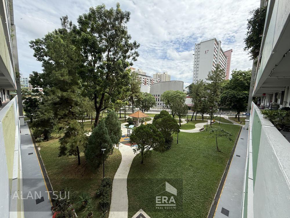 HDB - 2 room for Sale: Lorong 7 Toa Payoh, Toa Payoh, D12, 310012