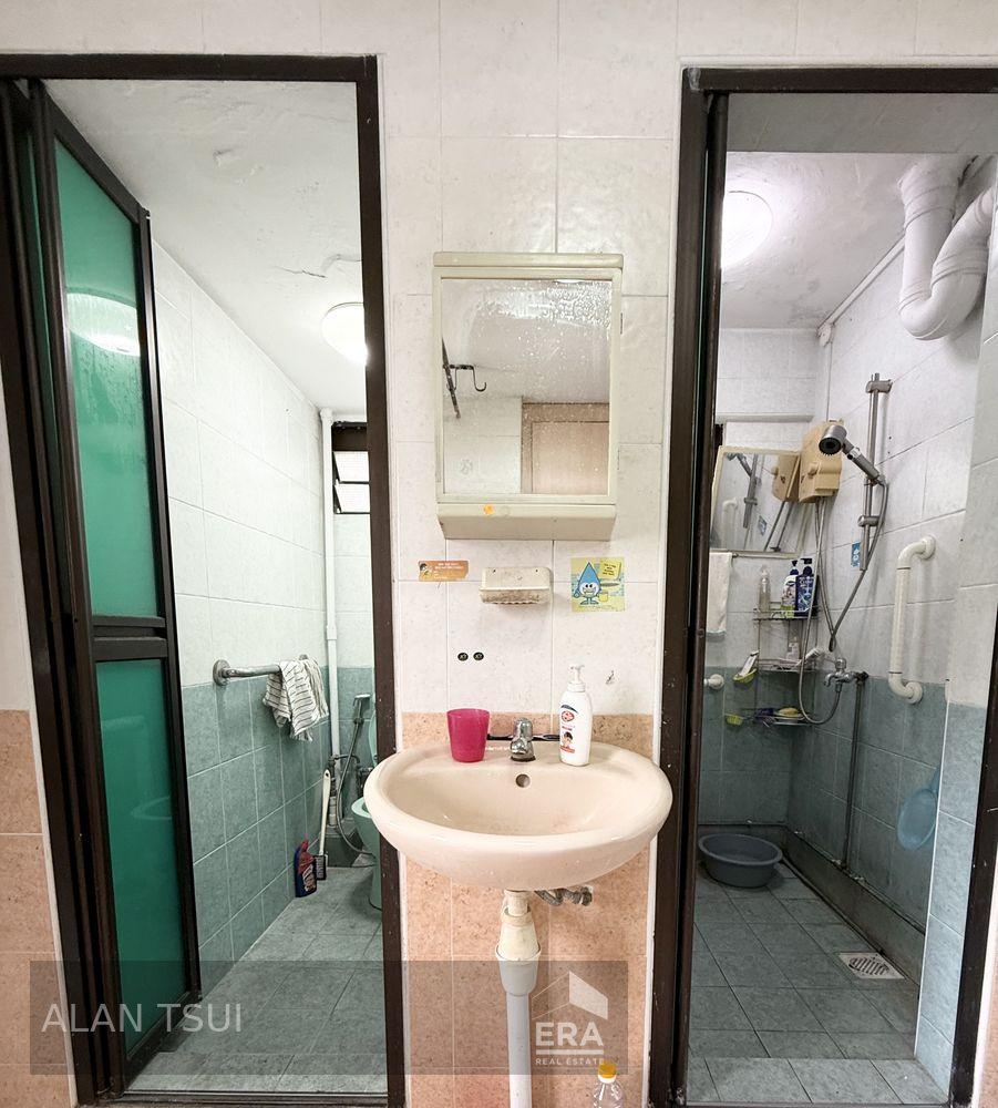 HDB - 2 room for Sale: Lorong 7 Toa Payoh, Toa Payoh, D12, 310012