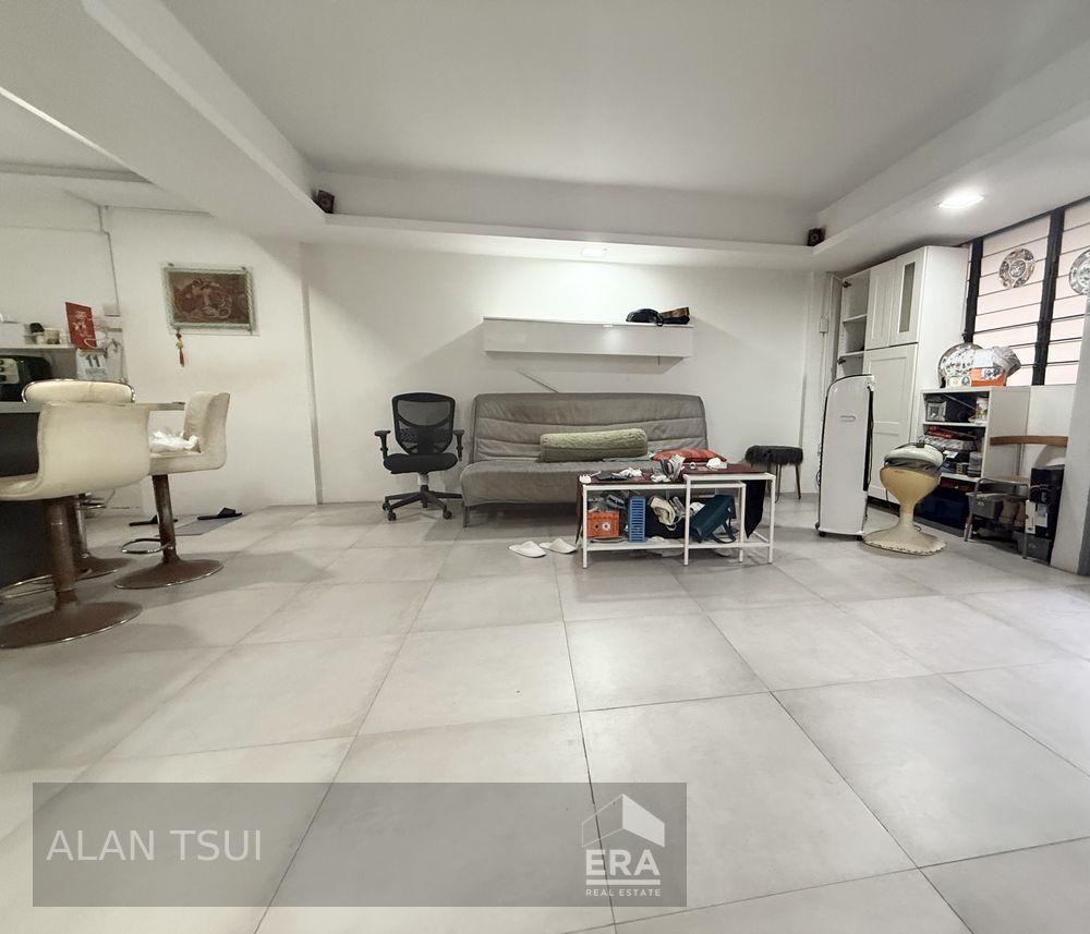 HDB - 3 room for Sale: Cassia Crescent, D14, 390054