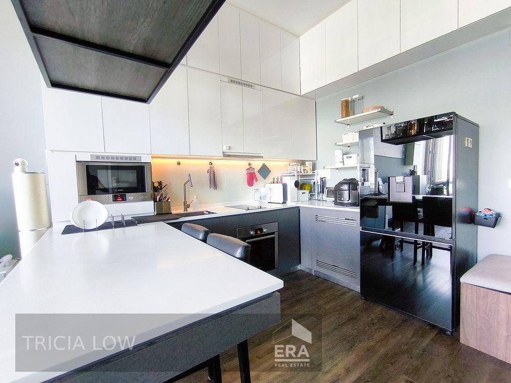 Condominium for Sale. 