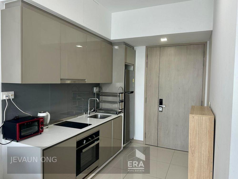 Prop-GPT: Condominium: D22 Jurong East J Gateway