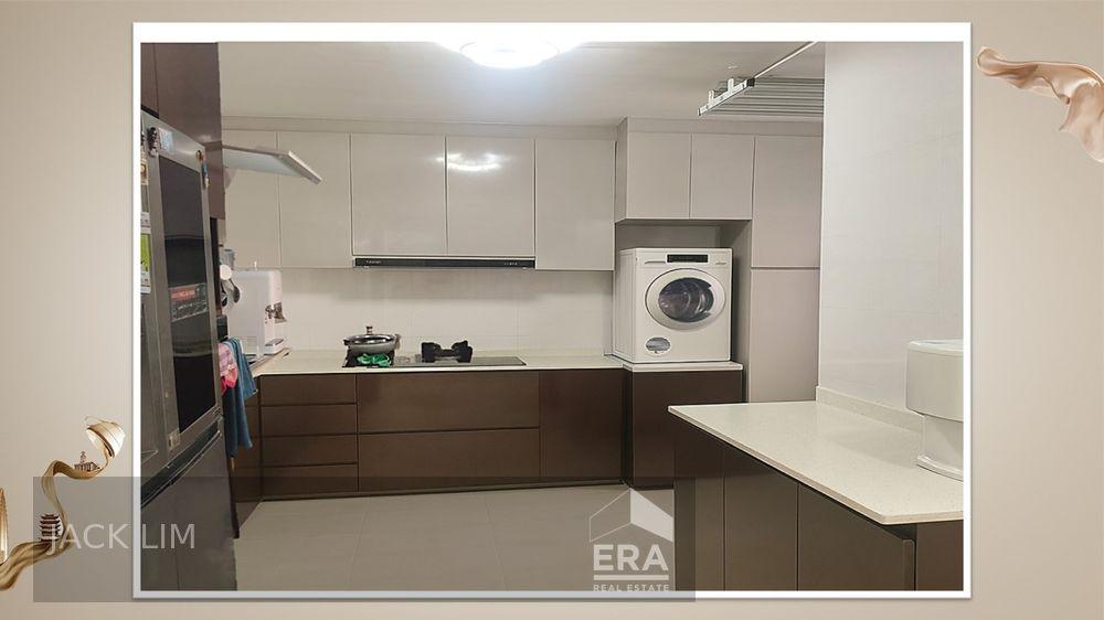 HDB - 4 room for Sale. 
