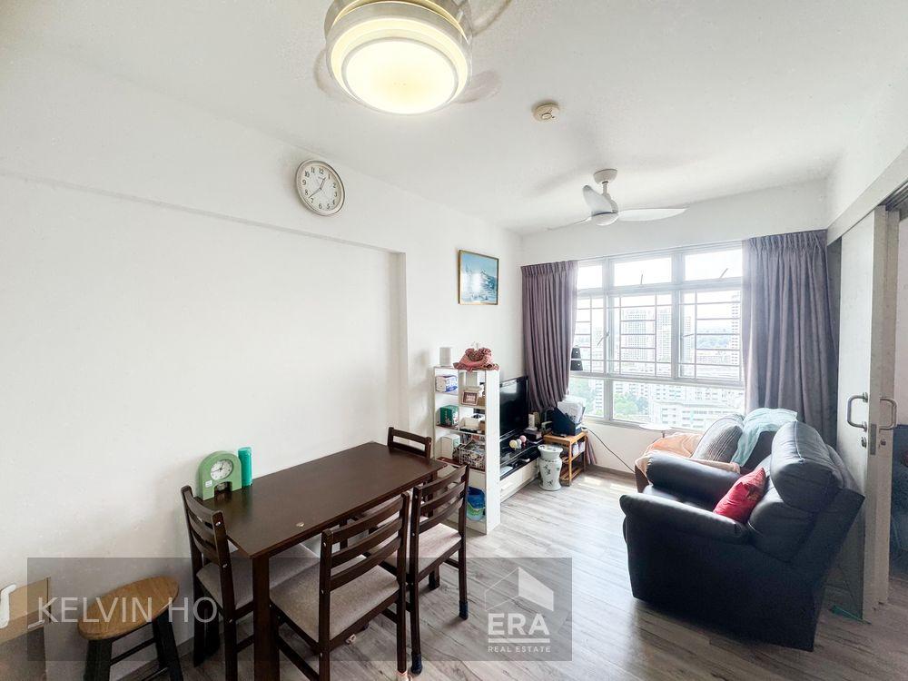 HDB - 1 room for Sale. 