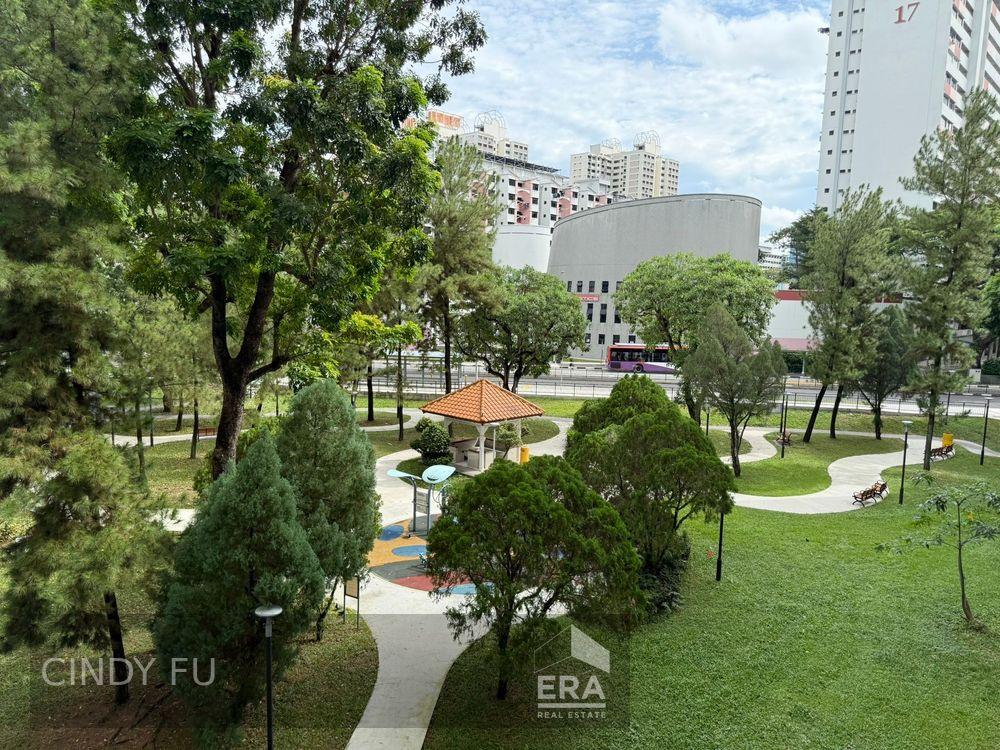 HDB - 2 room for Sale: Lorong 7 Toa Payoh, Toa Payoh, D12, 310012