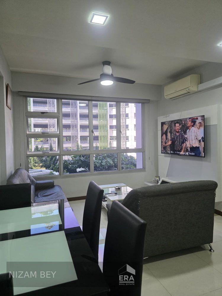 Prop-GPT: HDB - 2 room: D22 Boon Lay 217b Boon Lay Avenue