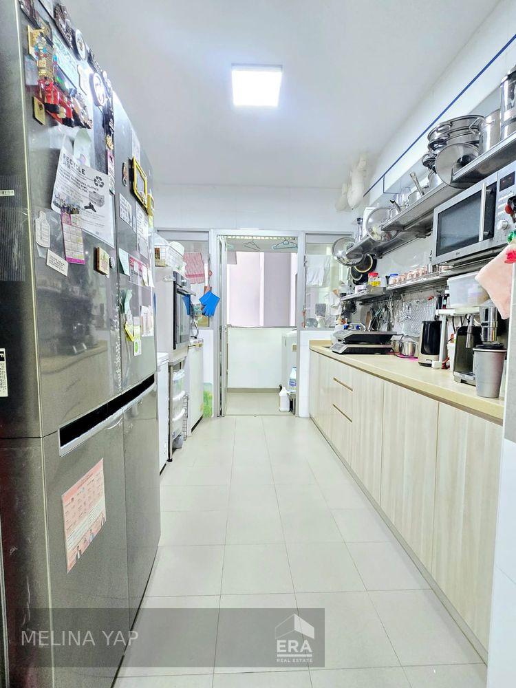 HDB - 3 room for Sale. 
