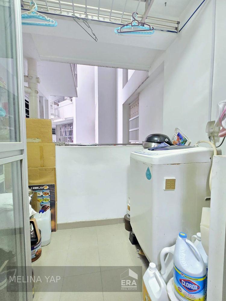 HDB - 3 room for Sale. 