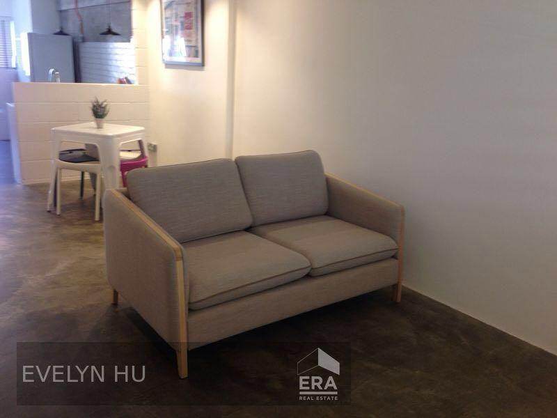 HDB - 2 room for Sale. 