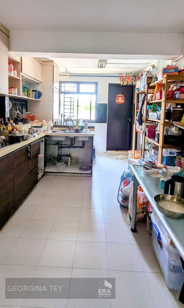 HDB - 2 room for Sale: Marine Terrace, Marine Parade, D15, 440058