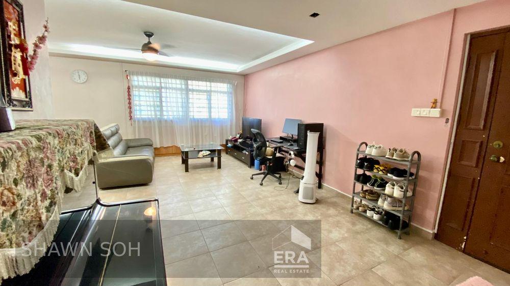 HDB - 3 room for Sale: Bukit Panjang Ring Road, Bukit Panjang, D23, 670448