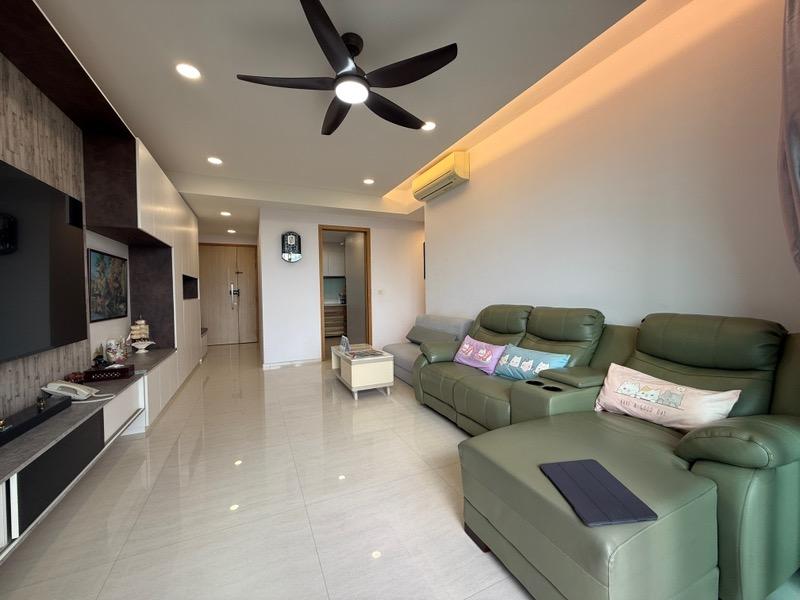 Prop-GPT: Condominium: D18 Pasir Ris RIPPLE BAY