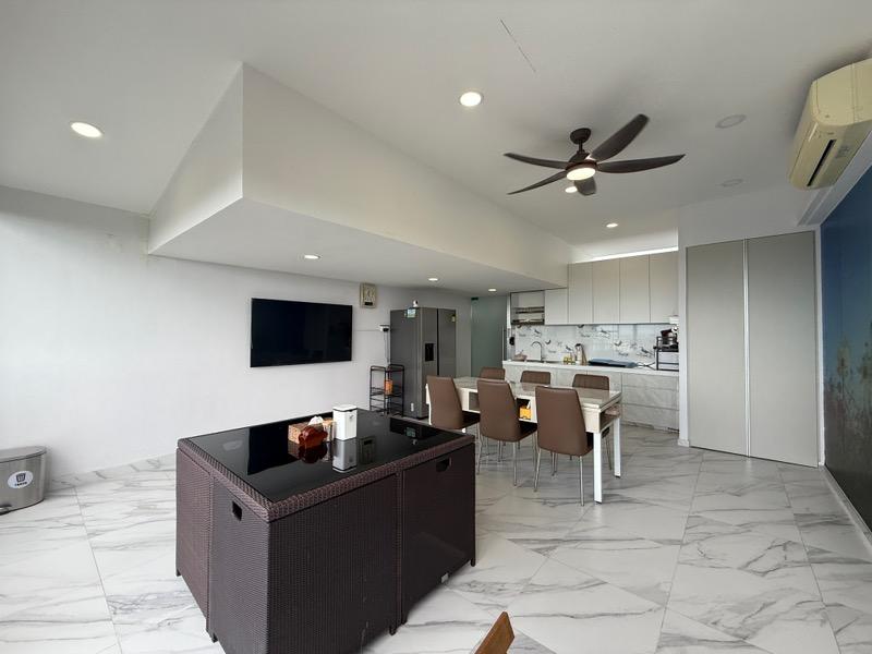 RIPPLE BAY Condominium For Sale, $2,500,000, 3 Bed 3 Bath 1,787 sqft $1,399.00 psf