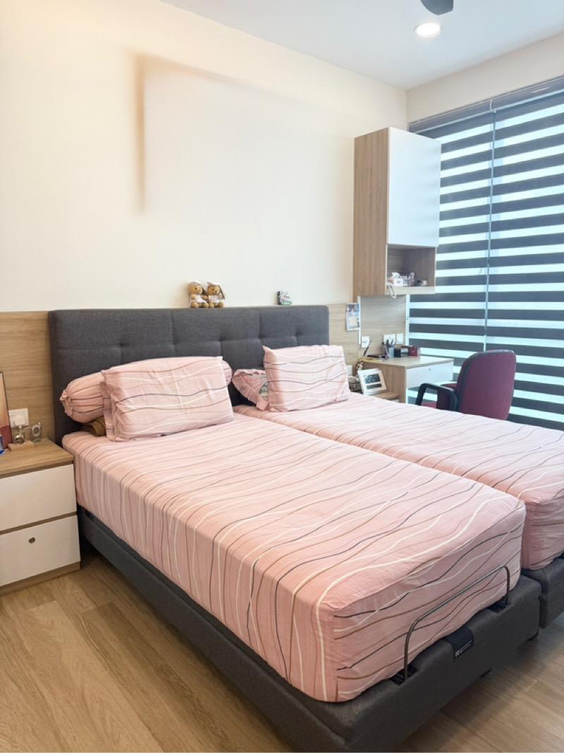 RIPPLE BAY Condominium For Sale, $2,500,000, 3 Bed 3 Bath 1,787 sqft $1,399.00 psf