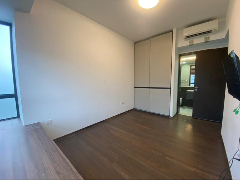 D'Nest Condominium For Sale, $1,149,999, 2 Bed 2 Bath 753 sqft $1,527.00 psf