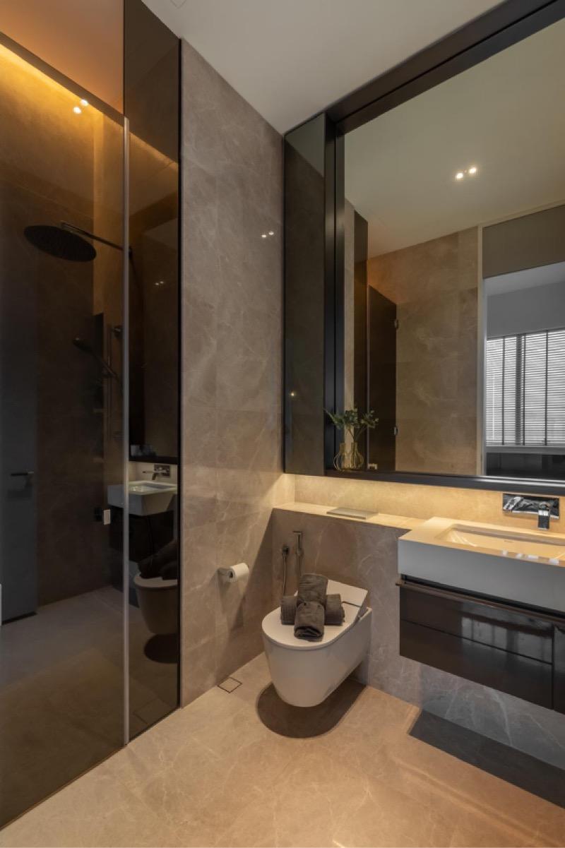 Riviere Condominium For Sale, $1,800,000, 1 Bed 1 Bath 560 sqft $3,214.00 psf