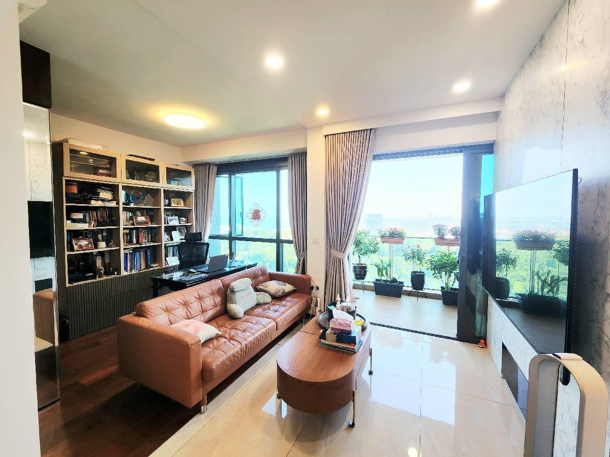 Prop-GPT: Apartment: D05  NORMANTON PARK