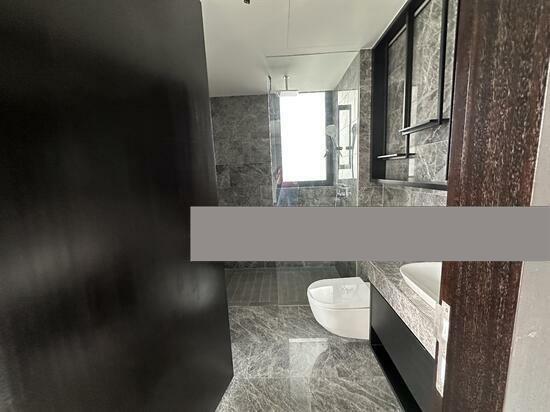 Prop-GPT: Condominium: D10  120 Grange