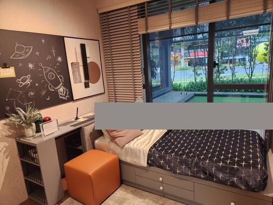 The M Condominium For Sale, $1,650,000, 2 Bed 1 Bath 635 sqft $2,598.00 psf