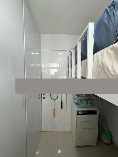 The Esparis Condominium For Sale, $1,500,000, 3 Bed 3 Bath 1,291 sqft $1,162.00 psf