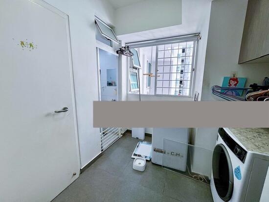 The Esparis Condominium For Sale, $1,500,000, 3 Bed 3 Bath 1,291 sqft $1,162.00 psf