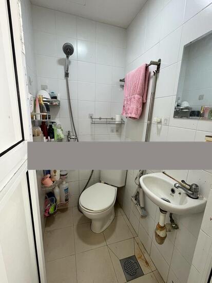 The Esparis Condominium For Sale, $1,500,000, 3 Bed 3 Bath 1,291 sqft $1,162.00 psf