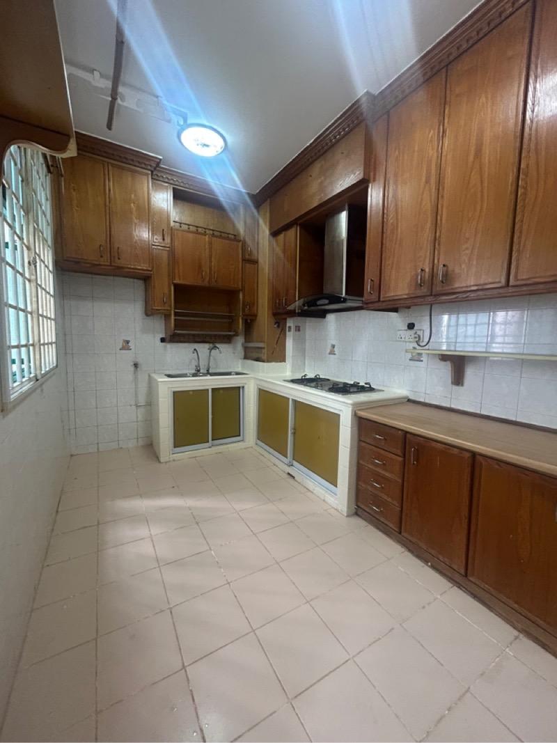 351B Canberra Road HDB Apartment For Sale, $570,000, 3 Bed 2 Bath 1,001 sqft $569.00 psf