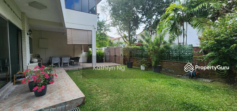 Prop-GPT: Semi-Detached: D10  Coronation Gardens