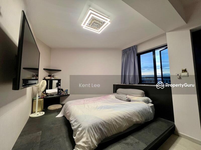 HDB Flat for Sale. , 410 Serangoon Central. , SGD 866,000 | 99-year lease. 