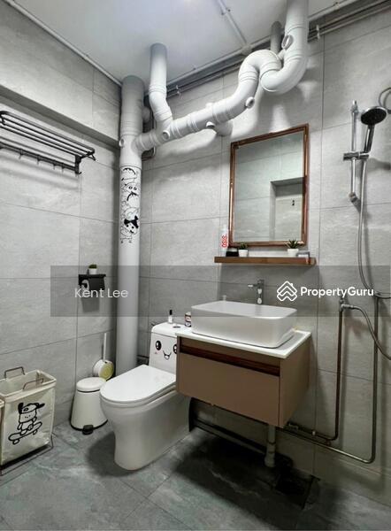 HDB Flat for Sale. , 410 Serangoon Central. , SGD 866,000 | 99-year lease. 