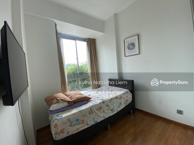 One Tree Hill Residence