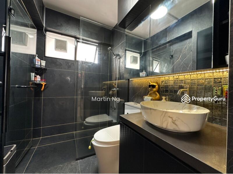 HDB Flat for Sale. , 410 Serangoon Central. , SGD 866,000 | 99-year lease. 