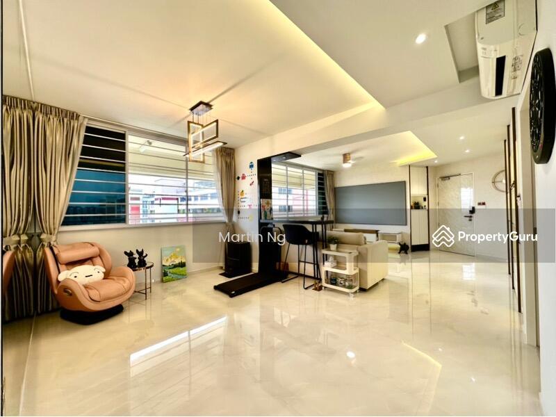 HDB Flat for Sale. , 410 Serangoon Central. , SGD 866,000 | 99-year lease. 