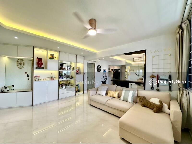 HDB Flat for Sale. , 410 Serangoon Central. , SGD 866,000 | 99-year lease. 