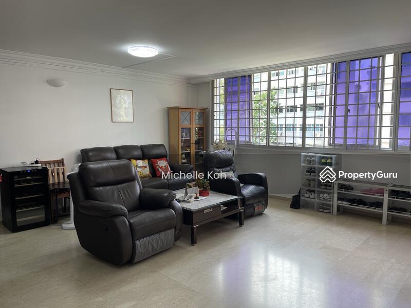 Prop-GPT: HDB Flat: D19  328 Serangoon Avenue 3