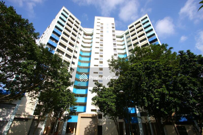 HDB Flat for Sale. , 258 Serangoon Central Drive. , SGD 890,000 | 99-year lease. 