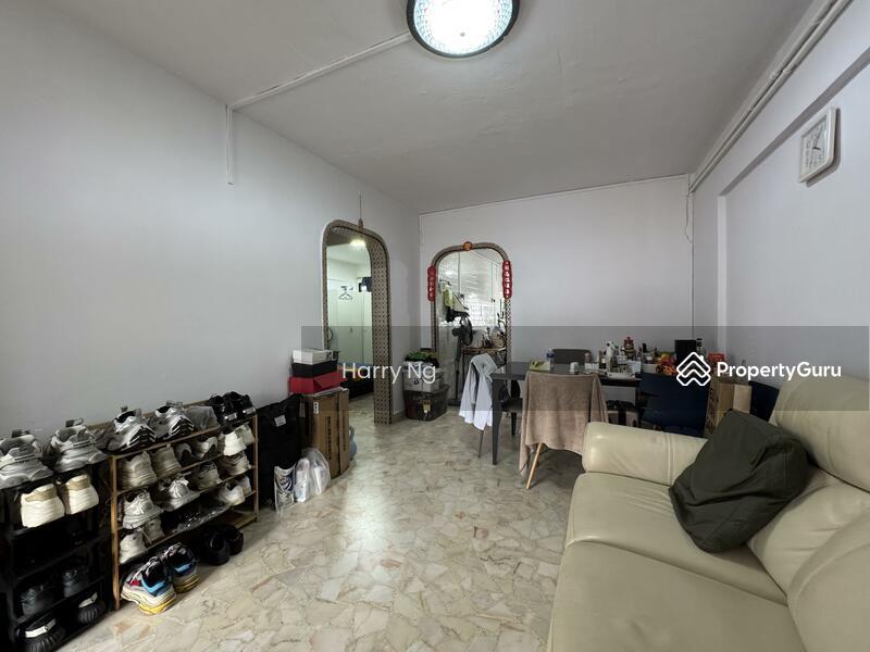 Prop-GPT: HDB Flat: D20 Ang Mo Kio 535 Ang Mo Kio Avenue 5