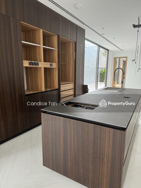Bungalow for Sale: D19, 546959