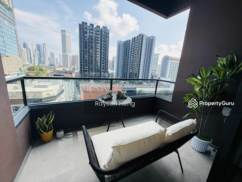 Prop-GPT: Condominium: D07  Midtown Modern