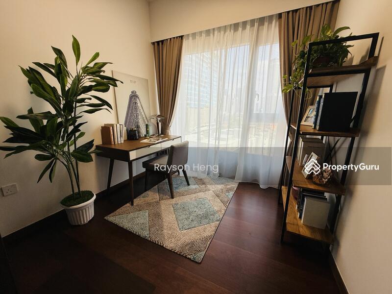Condominium for Sale: D07, 188105